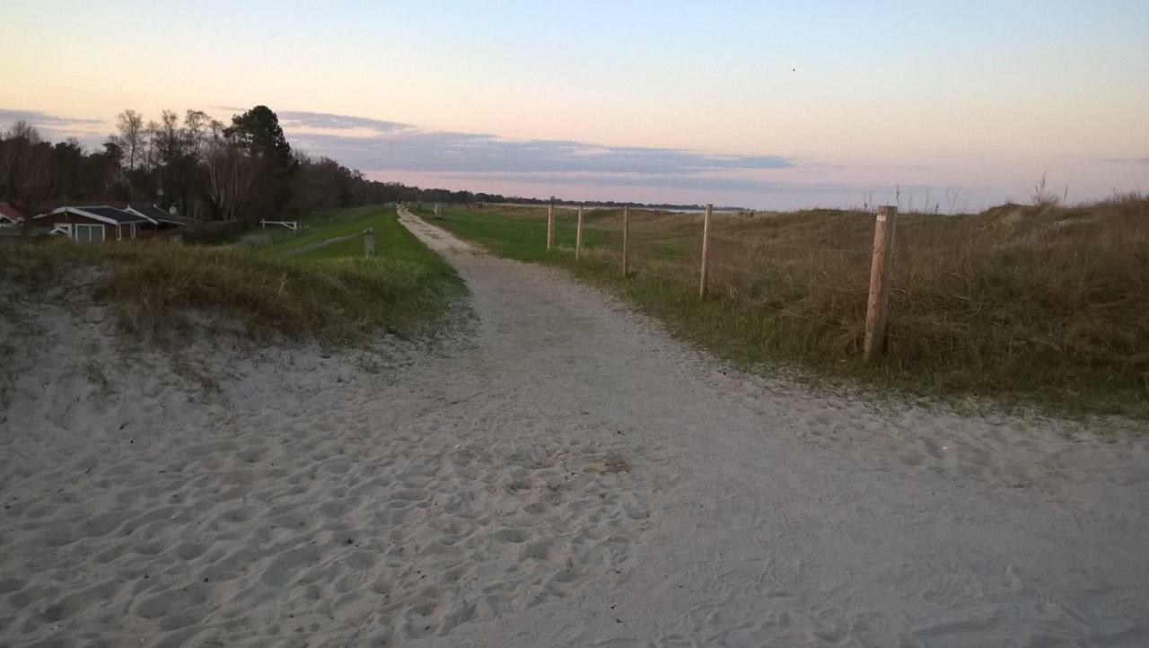 Falster Vaerelse Væggerløse Exterior foto